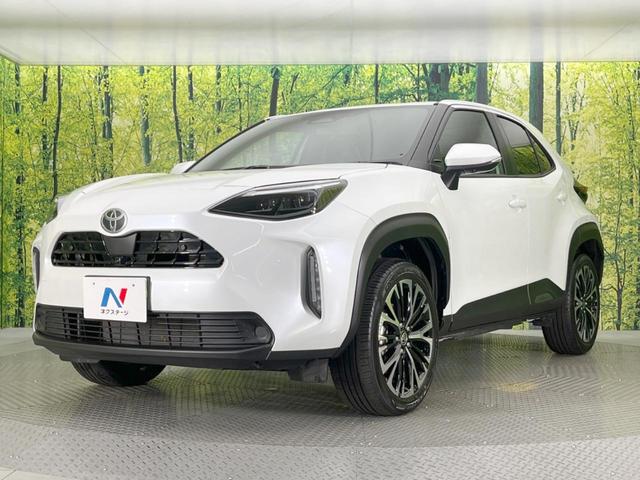 ヤリスクロス ハイブリッドＺ　バックカメラ　セーフティセンス　レーダークルーズ　純正８型ナビ　禁煙車　ハーフレザーシート　パワーシート　コーナーセンサー　スマートキー　ＬＥＤヘッド　ＥＴＣ　オートハイビーム　オートライト（29枚目）