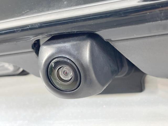 ヤリスクロス ハイブリッドＺ　バックカメラ　セーフティセンス　レーダークルーズ　純正８型ナビ　禁煙車　ハーフレザーシート　パワーシート　コーナーセンサー　スマートキー　ＬＥＤヘッド　ＥＴＣ　オートハイビーム　オートライト（33枚目）
