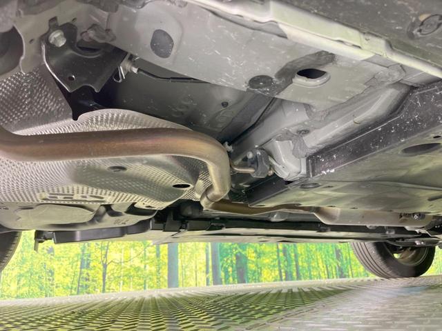 ヤリスクロス ハイブリッドＺ　バックカメラ　セーフティセンス　レーダークルーズ　純正８型ナビ　禁煙車　ハーフレザーシート　パワーシート　コーナーセンサー　スマートキー　ＬＥＤヘッド　ＥＴＣ　オートハイビーム　オートライト（35枚目）