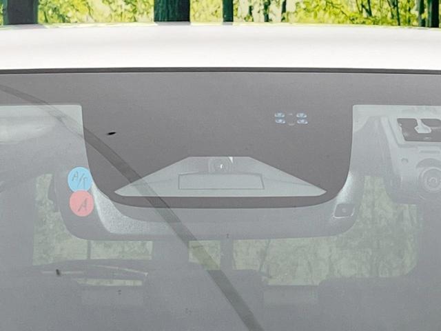 ヴェゼル e:HEV Z メーカー9型ナビ バックカメラ 衝突軽減 レーダークルーズ 禁煙車 電動リアゲート ドラレコ コーナーセンサー スマートキー LEDヘッド ETC2.0 オートハイビーム オートエアコン(4枚目)