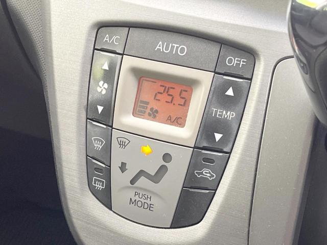ムーヴ カスタム　Ｘリミテッド　純正ナビ　バックカメラ　禁煙車　スマートキー　ＨＩＤヘッドライト　オートエアコン　純正１４インチアルミ　ＣＤ　地デジ　プライバシーガラス　ドアバイザー　盗難防止システム（5枚目）