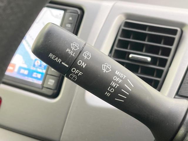 ムーヴ カスタム　Ｘリミテッド　純正ナビ　バックカメラ　禁煙車　スマートキー　ＨＩＤヘッドライト　オートエアコン　純正１４インチアルミ　ＣＤ　地デジ　プライバシーガラス　ドアバイザー　盗難防止システム（43枚目）