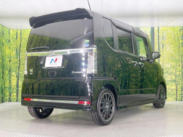 Ｎ－ＢＯＸカスタム Ｇ　ターボＳＳブラックスタイルパッケージ　両側電動ドア　ＳＤナビ　バックカメラ　衝突被害軽減システム　禁煙車　スマートキー　ＨＩＤヘッド　ビルトインＥＴＣ　クルコン　オートライト　オートエアコン　純正１５インチアルミ（17枚目）