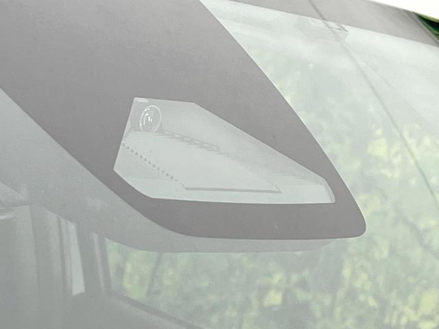 ＷＲ－Ｖ Ｘ　登録済未使用車　純正８型ナビ　バックカメラ　衝突軽減　レーダークルーズ　コーナーセンサー　スマートキー　ＬＥＤヘッド　オートハイビーム　オートライト　オートエアコン　Ｂｌｕｅｔｏｏｔｈ　フルセグ（4枚目）
