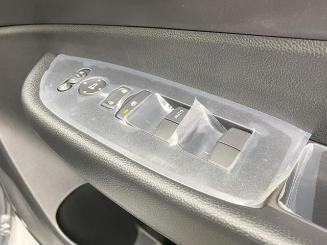 ＷＲ－Ｖ Ｘ　登録済未使用車　純正８型ナビ　バックカメラ　衝突軽減　レーダークルーズ　コーナーセンサー　スマートキー　ＬＥＤヘッド　オートハイビーム　オートライト　オートエアコン　Ｂｌｕｅｔｏｏｔｈ　フルセグ（42枚目）
