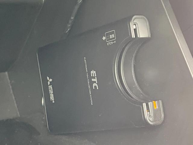 スペーシア ハイブリッドG SDナビ バックカメラ 禁煙車 ドラレコ スマートキー ETC オートライト オートエアコン Bluetooth CD DVD再生 フルセグ 両側スライドドア プライバシーガラス ドアバイザー(7枚目)