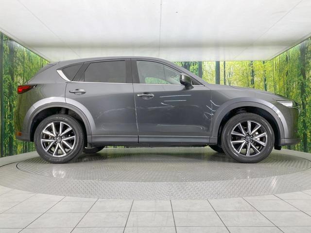 ＣＸ－５ ＸＤ　Ｌパッケージ　純正１０型ナビ　バックカメラ　ＢＯＳＥ　衝突被害軽減システム　レーダークルーズ　ＢＳＭ　禁煙車　レザーシート　ドラレコ　コーナーセンサー　スマートキー　ＬＥＤヘッド　ＥＴＣ　車線逸脱警報　オートライト（35枚目）