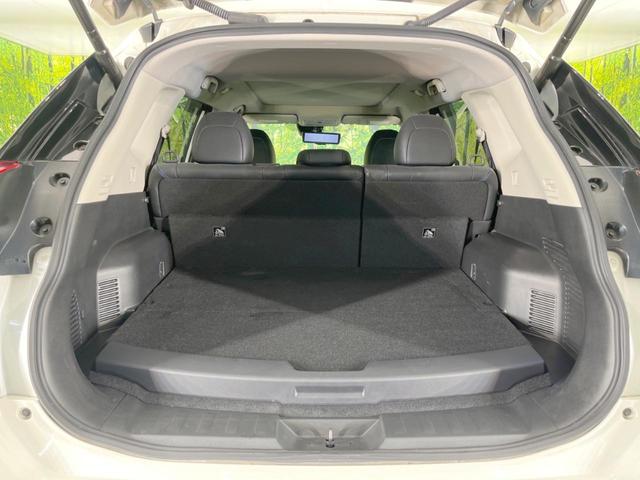 エクストレイル オーテック ハイブリッド iパッケージ ガラスルーフ 全周囲カメラ 衝突被害軽減システム レーダークルーズ 禁煙車 電動リアゲート ドラレコ コーナーセンサー スマートキー LEDヘッド ルーフレール ビルトインETC オートライト(10枚目)