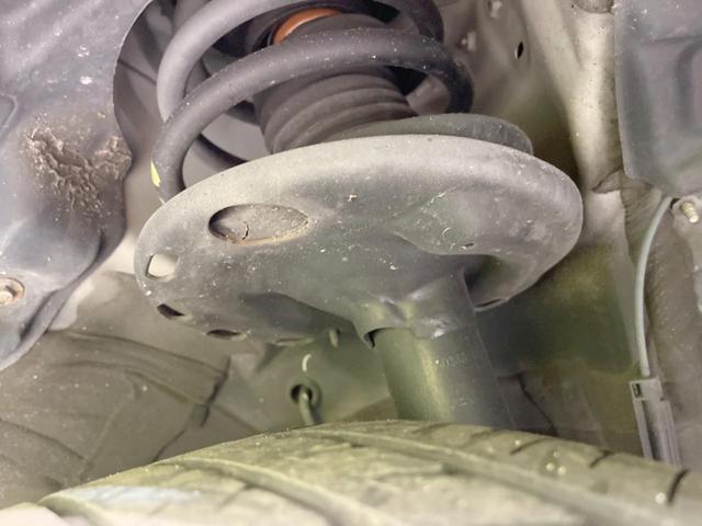 ヴォクシー ZS 両側電動ドア ALPINE10型ナビ バックカメラ 禁煙車 ドラレコ スマートキー LEDヘッド ビルトインETC オートライト 18インチアルミ Bluetooth CD DVD再生(21枚目)