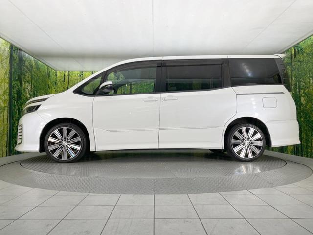 ヴォクシー ZS 両側電動ドア ALPINE10型ナビ バックカメラ 禁煙車 ドラレコ スマートキー LEDヘッド ビルトインETC オートライト 18インチアルミ Bluetooth CD DVD再生(34枚目)