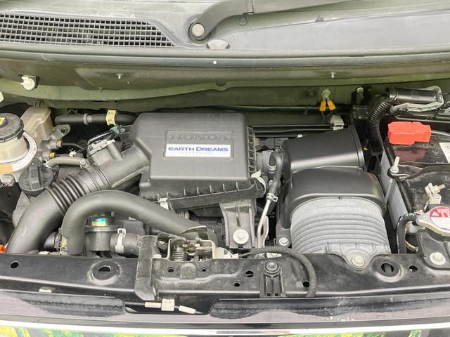 N-BOXカスタム G・Lターボホンダセンシング 両側電動ドア 純正SDナビ バックカメラ 衝突被害軽減システム レーダークルーズ 禁煙車 スマートキー LEDヘッド ビルトインETC オートハイビーム オートライト オートエアコン(18枚目)