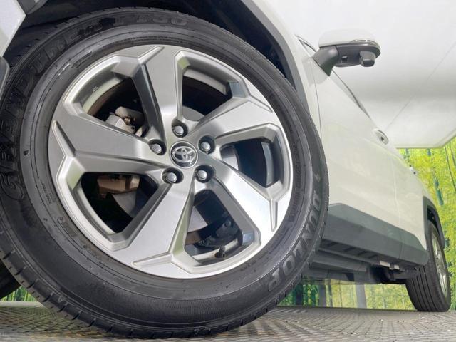RAV4 G 純正9型ナビ バックカメラ 衝突軽減システム レーダークルーズ 禁煙車 ブラインドスポットモニター 電動リアゲート パワーシート コーナーセンサー スマートキー LEDヘッド ルーフレール ETC(13枚目)