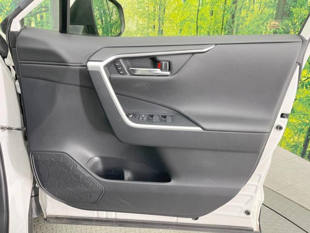 RAV4 G 純正9型ナビ バックカメラ 衝突軽減システム レーダークルーズ 禁煙車 ブラインドスポットモニター 電動リアゲート パワーシート コーナーセンサー スマートキー LEDヘッド ルーフレール ETC(39枚目)