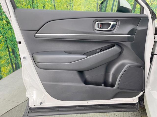 ヴェゼル e:HEV Z メーカー9型ナビ 全周囲カメラ 衝突軽減装置 レーダークルーズ 禁煙車 電動リアゲート ハーフレザーシート ドラレコ コーナーセンサー スマートキー LEDヘッド ETC2.0 オートハイビーム(43枚目)