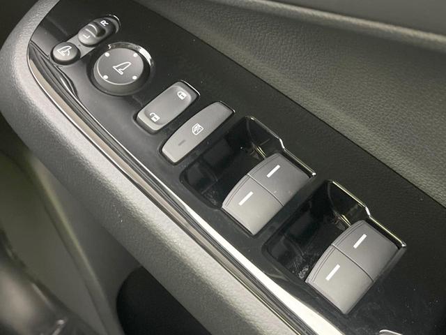 ヴェゼル e:HEV Z メーカー9型ナビ 全周囲カメラ 衝突軽減装置 レーダークルーズ 禁煙車 電動リアゲート ハーフレザーシート ドラレコ コーナーセンサー スマートキー LEDヘッド ETC2.0 オートハイビーム(46枚目)