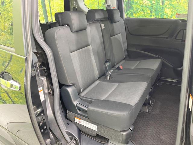 シエンタ G セーフティーエディション 両側電動ドア 純正9型ナビ 全周囲カメラ 衝突被害軽減システム 禁煙車 コーナーセンサー スマートキー LEDヘッド ビルトインETC オートライト オートエアコン Bluetooth再生(9枚目)