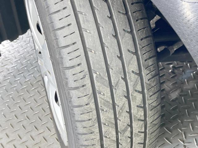 シエンタ G セーフティーエディション 両側電動ドア 純正9型ナビ 全周囲カメラ 衝突被害軽減システム 禁煙車 コーナーセンサー スマートキー LEDヘッド ビルトインETC オートライト オートエアコン Bluetooth再生(27枚目)