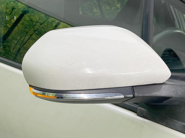 プリウス Ｓ　純正ナビ　バックカメラ　衝突被害軽減システム　レーダークルーズ　禁煙車　スマートキー　ＬＥＤヘッド　ビルトインＥＴＣ　オートハイビーム　オートライト　オートエアコン　純正１５インチアルミ（27枚目）