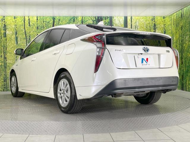 プリウス Ｓ　純正ナビ　バックカメラ　衝突被害軽減システム　レーダークルーズ　禁煙車　スマートキー　ＬＥＤヘッド　ビルトインＥＴＣ　オートハイビーム　オートライト　オートエアコン　純正１５インチアルミ（32枚目）