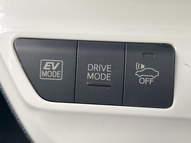 プリウス Ｓ　純正ナビ　バックカメラ　衝突被害軽減システム　レーダークルーズ　禁煙車　スマートキー　ＬＥＤヘッド　ビルトインＥＴＣ　オートハイビーム　オートライト　オートエアコン　純正１５インチアルミ（51枚目）