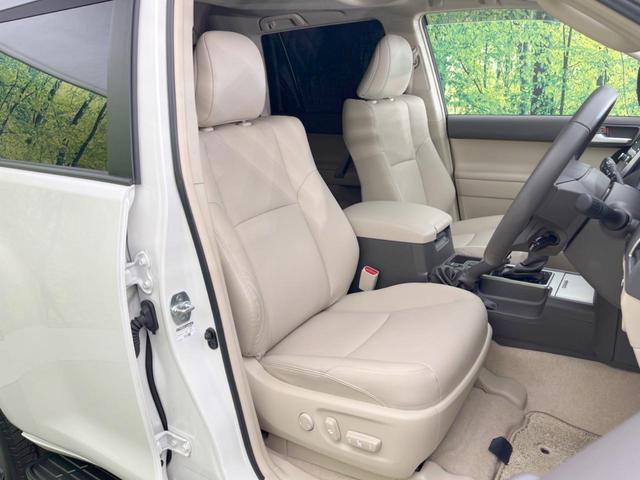 ランドクルーザープラド TX Lパッケージ マットブラックエディション 7人乗り サンルーフ メーカー9型ナビ 全周囲カメラ 衝突被害軽減システム レーダークルーズ 禁煙車 レザーシート BSM 前席シートエアコン スマートキー LEDヘッド ルーフレール ETC2.0(8枚目)