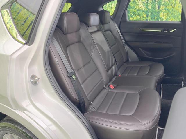 ＣＸ－５ ＸＤ　エクスクルーシブモード　サンルーフ　純正１０型ナビ　全周囲カメラ　ＢＯＳＥサウンド　衝突被害軽減システム　レーダークルーズ　禁煙車　電動リアゲート　レザーシート　全席シートヒーター　前席シートエアコン　ドラレコ　ＢＳＭ（9枚目）