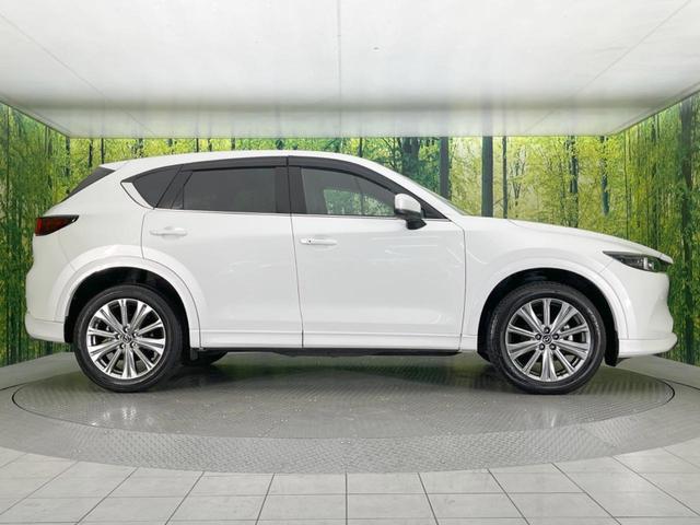 ＣＸ－５ ＸＤ　エクスクルーシブモード　サンルーフ　純正１０型ナビ　全周囲カメラ　ＢＯＳＥサウンド　衝突被害軽減システム　レーダークルーズ　禁煙車　電動リアゲート　レザーシート　全席シートヒーター　前席シートエアコン　ドラレコ　ＢＳＭ（34枚目）