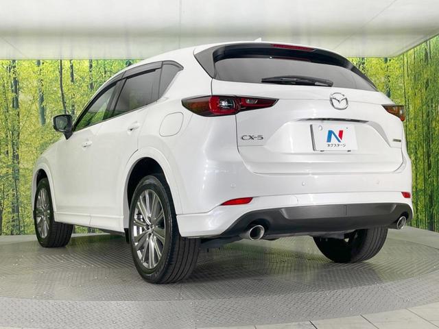 ＣＸ－５ ＸＤ　エクスクルーシブモード　サンルーフ　純正１０型ナビ　全周囲カメラ　ＢＯＳＥサウンド　衝突被害軽減システム　レーダークルーズ　禁煙車　電動リアゲート　レザーシート　全席シートヒーター　前席シートエアコン　ドラレコ　ＢＳＭ（35枚目）