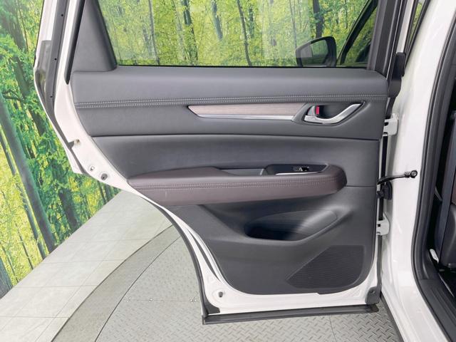 ＣＸ－５ ＸＤ　エクスクルーシブモード　サンルーフ　純正１０型ナビ　全周囲カメラ　ＢＯＳＥサウンド　衝突被害軽減システム　レーダークルーズ　禁煙車　電動リアゲート　レザーシート　全席シートヒーター　前席シートエアコン　ドラレコ　ＢＳＭ（39枚目）