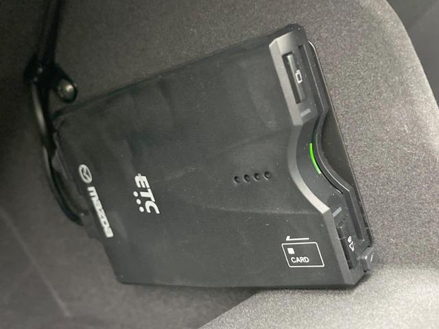 ＣＸ－５ ＸＤ　エクスクルーシブモード　サンルーフ　純正１０型ナビ　全周囲カメラ　ＢＯＳＥサウンド　衝突被害軽減システム　レーダークルーズ　禁煙車　電動リアゲート　レザーシート　全席シートヒーター　前席シートエアコン　ドラレコ　ＢＳＭ（60枚目）