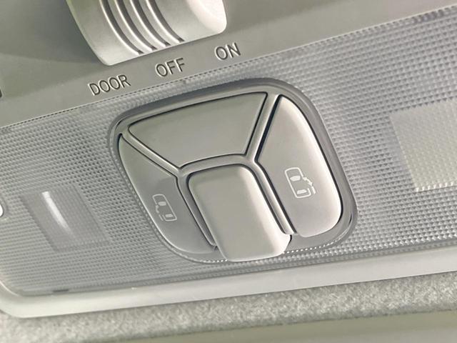 エスティマ アエラス プレミアムエディション 両側電動ドア 純正SDナビ バックカメラ 禁煙車 ハーフレザーシート パワーシート ドラレコ スマートキー HIDヘッド オートライト オートエアコン 純正18インチアルミ Bluetooth CD(4枚目)