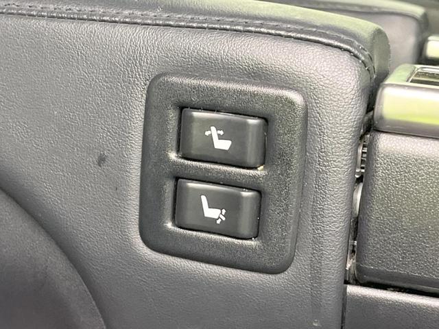 ヴェルファイア 2.5Z Gエディション 両側電動ドア 純正SDナビ 後席モニター バックカメラ セーフティセンス レーダークルーズ 禁煙車 電動リアゲート レザーシート シートヒーター シートエアコン 前後席パワーシート ドラレコ(39枚目)