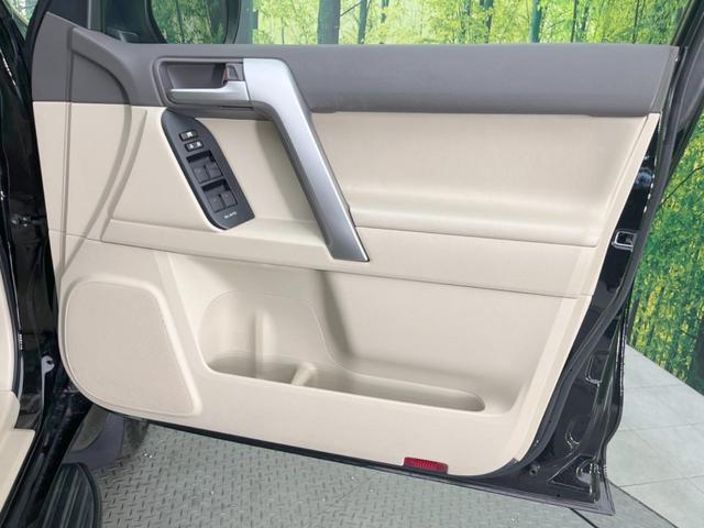 ランドクルーザープラド TX Lパッケージ マットブラックエディション 4WD 全周囲カメラ セーフティセンス レーダークルーズ 禁煙車 レザーシート 前席シートエアコン コーナーセンサー スマートキー LEDヘッド ETC2.0 オートハイビーム 車線逸脱警報(39枚目)