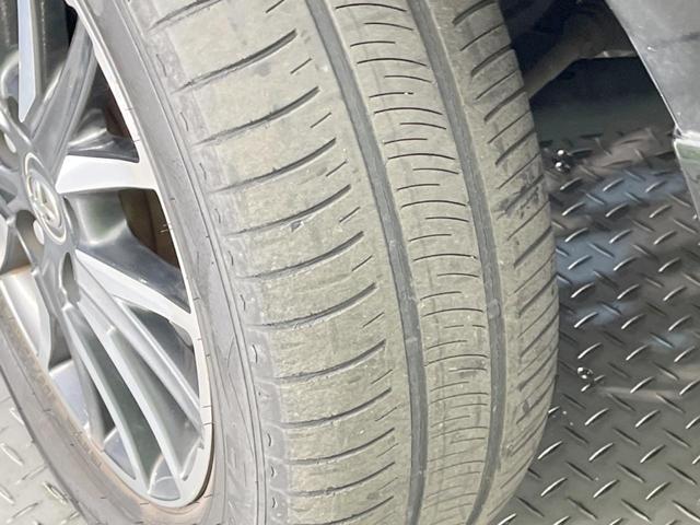 ヴォクシー ＺＳ　煌　両側電動ドア　純正ＳＤナビ　後席モニター　バックカメラ　コーナーセンサー　スマートキー　ＬＥＤヘッド　ビルトインＥＴＣ　オートライト　デュアルエアコン　純正１６インチアルミ　リアエアコン（54枚目）