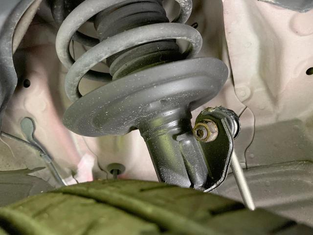 アクア Ｓ　ＳＤナビ　バックカメラ　禁煙車　コーナーセンサー　スマートキー　オートライト　オートエアコン　Ｂｌｕｅｔｏｏｔｈ　ＣＤ　ＤＶＤ再生　地デジ（20枚目）