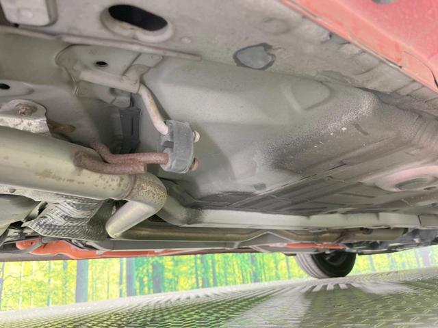 アクア Ｓ　ＳＤナビ　バックカメラ　禁煙車　コーナーセンサー　スマートキー　オートライト　オートエアコン　Ｂｌｕｅｔｏｏｔｈ　ＣＤ　ＤＶＤ再生　地デジ（32枚目）