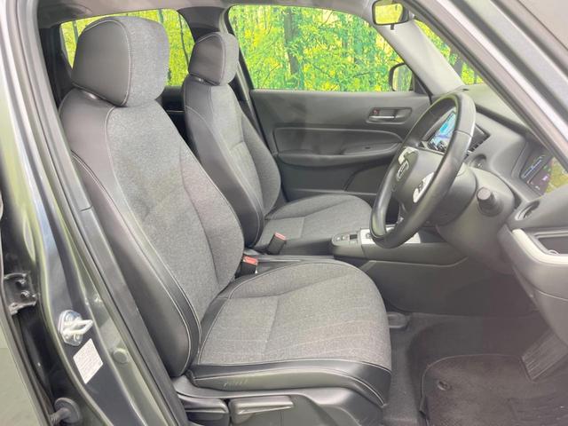 フィット ｅ：ＨＥＶホーム　純正ＳＤナビ　バックカメラ　ホンダセンシング　レーダークルーズ　禁煙車　ドラレコ　コーナーセンサー　スマートキー　ＬＥＤヘッド　ビルトインＥＴＣ　オートハイビーム　車線逸脱警報　オートライト（8枚目）