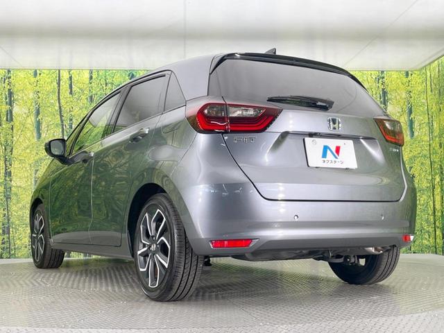 フィット ｅ：ＨＥＶホーム　純正ＳＤナビ　バックカメラ　ホンダセンシング　レーダークルーズ　禁煙車　ドラレコ　コーナーセンサー　スマートキー　ＬＥＤヘッド　ビルトインＥＴＣ　オートハイビーム　車線逸脱警報　オートライト（26枚目）