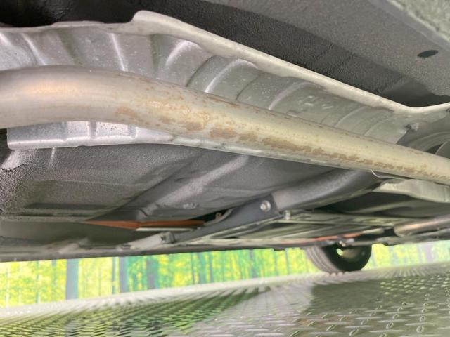 フィット ｅ：ＨＥＶホーム　純正ＳＤナビ　バックカメラ　ホンダセンシング　レーダークルーズ　禁煙車　ドラレコ　コーナーセンサー　スマートキー　ＬＥＤヘッド　ビルトインＥＴＣ　オートハイビーム　車線逸脱警報　オートライト（31枚目）