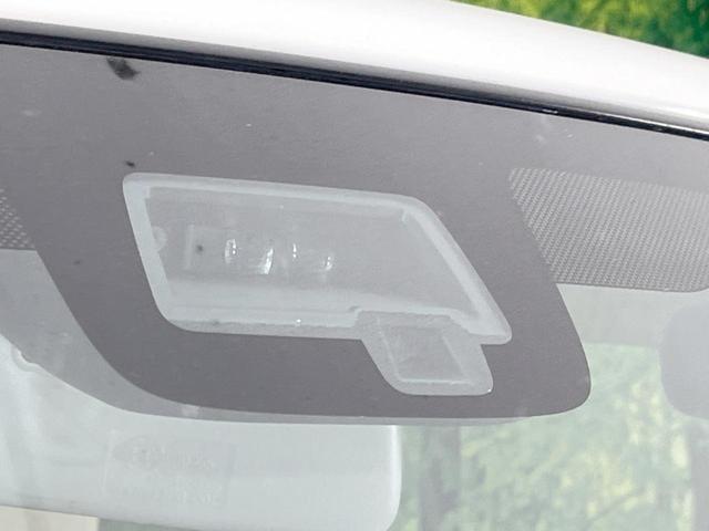 アルトラパン X SDナビ 衝突被害軽減システム 禁煙車 ドラレコ コーナーセンサー スマートキー HIDヘッド オートハイビーム 車線逸脱警報 オートライト オートエアコン Bluetooth CD DVD再生(3枚目)