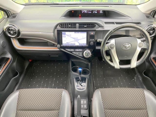 アクア X-アーバン 純正SDナビ バックカメラ 禁煙車 ハーフレザーシート ドラレコ スマートキー LEDヘッド ルーフレール ビルトインETC オートライト オートエアコン 純正16インチアルミ Bluetooth(2枚目)