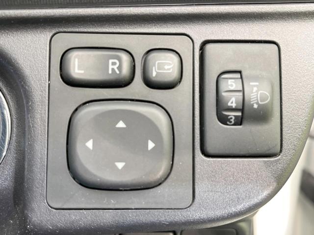 アクア X-アーバン 純正SDナビ バックカメラ 禁煙車 ハーフレザーシート ドラレコ スマートキー LEDヘッド ルーフレール ビルトインETC オートライト オートエアコン 純正16インチアルミ Bluetooth(42枚目)