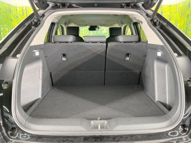 ヴェゼル ｅ：ＨＥＶ　Ｚ　純正ＳＤナビ　バックカメラ　衝突被害軽減システム　レーダークルーズ　禁煙車　電動リアゲート　ハーフレザーシート　コーナーセンサー　スマートキー　ＬＥＤヘッド　ビルトインＥＴＣ　オートハイビーム（10枚目）