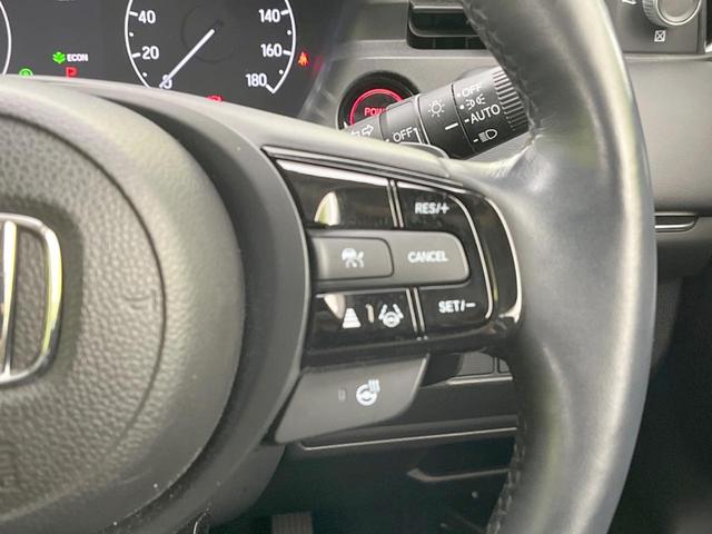 ヴェゼル ｅ：ＨＥＶ　Ｚ　純正ＳＤナビ　バックカメラ　衝突被害軽減システム　レーダークルーズ　禁煙車　電動リアゲート　ハーフレザーシート　コーナーセンサー　スマートキー　ＬＥＤヘッド　ビルトインＥＴＣ　オートハイビーム（27枚目）