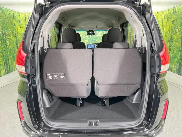 フリード G・ホンダセンシング 両側電動ドア SDナビ バックカメラ 衝突被害軽減システム レーダークルーズ 禁煙車 ドラレコ コーナーセンサー スマートキー LEDヘッド ビルトインETC オートハイビーム 車線逸脱警報(11枚目)