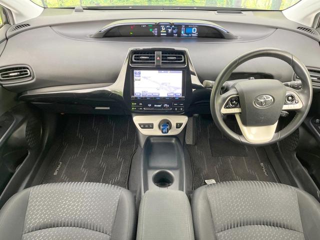 プリウス Sセーフティプラス 純正SDナビ バックカメラ セーフティセンス 禁煙車 ドラレコ コーナーセンサー スマートキー LEDヘッド ETC2.0 クルコン オートハイビーム パークアシスト オートライト(2枚目)