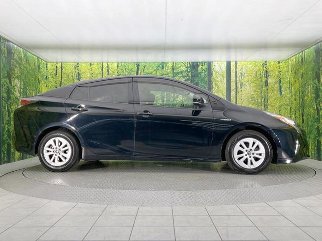 プリウス Sセーフティプラス 純正SDナビ バックカメラ セーフティセンス 禁煙車 ドラレコ コーナーセンサー スマートキー LEDヘッド ETC2.0 クルコン オートハイビーム パークアシスト オートライト(28枚目)