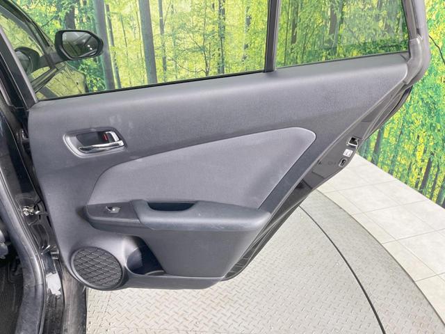 プリウス Sセーフティプラス 純正SDナビ バックカメラ セーフティセンス 禁煙車 ドラレコ コーナーセンサー スマートキー LEDヘッド ETC2.0 クルコン オートハイビーム パークアシスト オートライト(37枚目)