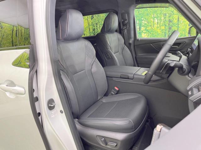 ヴェルファイアハイブリッド Ｚ　プレミア　４ＷＤ　ガラスルーフ　両側電動ドア　後席モニター　全周囲カメラ　セーフティセンス　レーダークルーズ　禁煙車　電動リアゲート　レザーシート　前席シートエアコン　リアシートエアコン（8枚目）