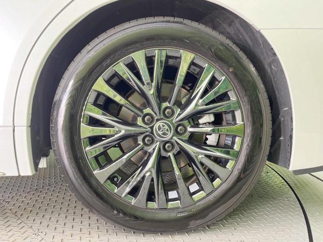 ヴェルファイアハイブリッド Ｚ　プレミア　４ＷＤ　ガラスルーフ　両側電動ドア　後席モニター　全周囲カメラ　セーフティセンス　レーダークルーズ　禁煙車　電動リアゲート　レザーシート　前席シートエアコン　リアシートエアコン（28枚目）